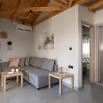 Amira House Sithonia *