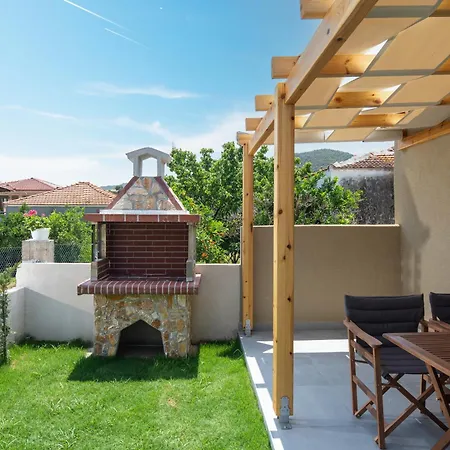 Amira House Sithonia