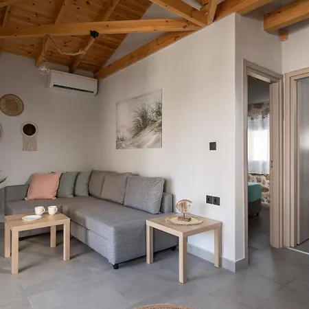 Amira House Sithonia *