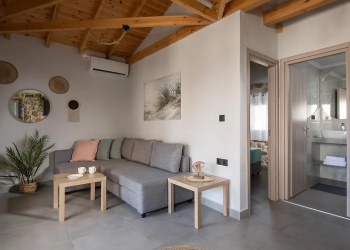 Amira House Sithonia *